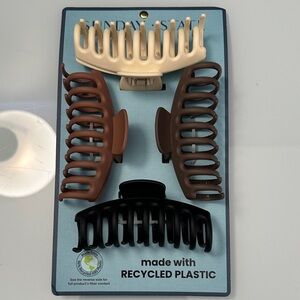 NWT Sunday State Neutral Claw Clip Pack